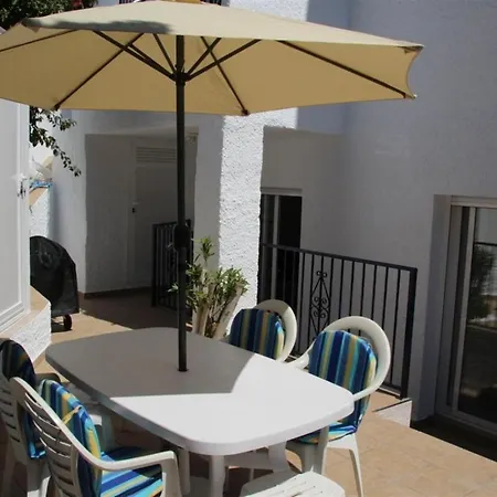 Topping Nerja